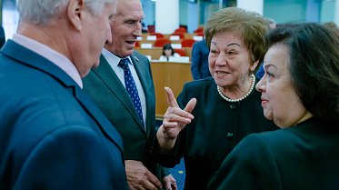 Заседание Законодательного Собрания Оренбургской области